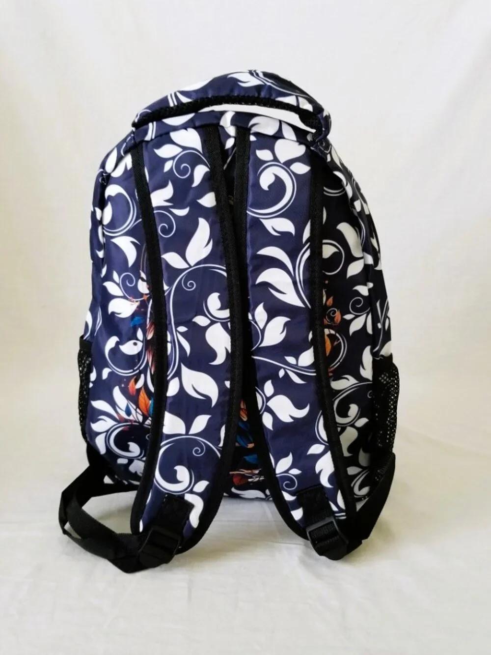 NWOT! Lightweight Backpack with Owl Design and Bottle Pockets for Everyday Use